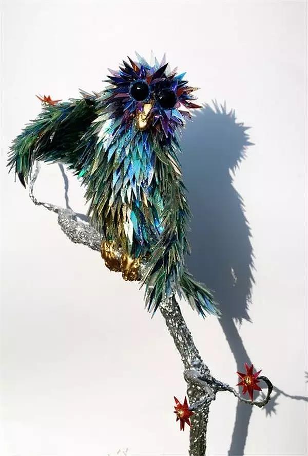 originality，Waste utilization，Sculpture，CD，