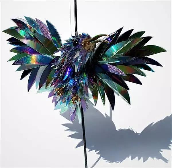 originality，Waste utilization，Sculpture，CD，