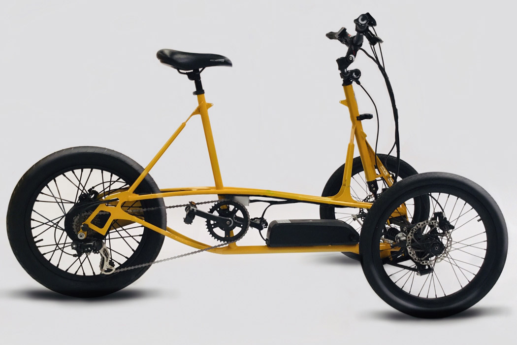 Electric vehicle，Tricycle，tilt，