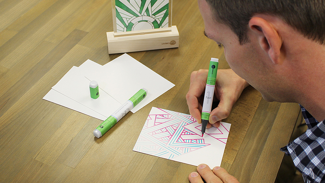 Ink，Active algal cell，Color rendering，environment protection，