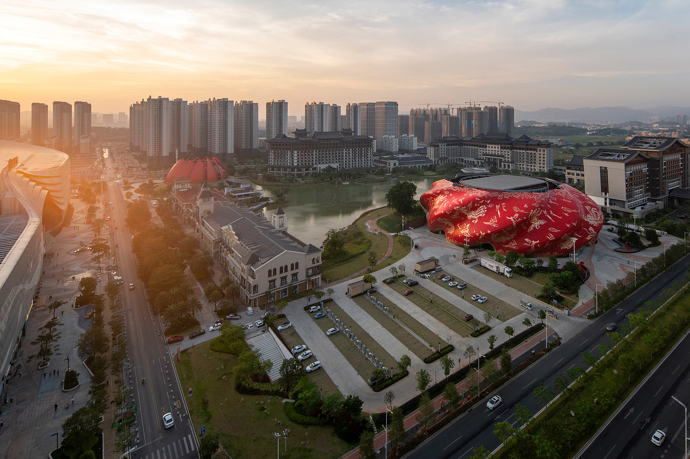 建筑，剧场，纹身，红色，