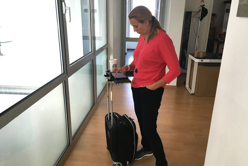 product design，The computer table，trunk，Portable，