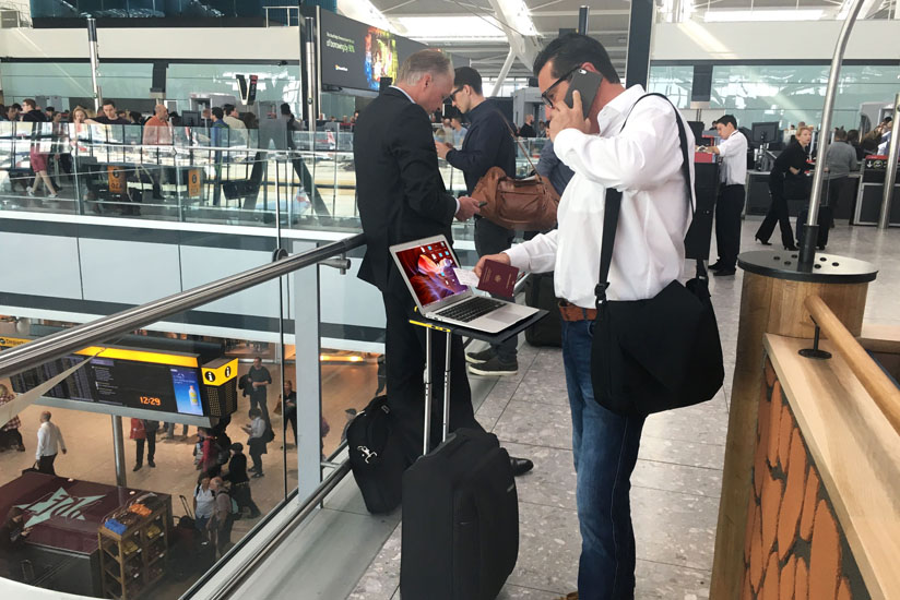 product design，The computer table，trunk，Portable，