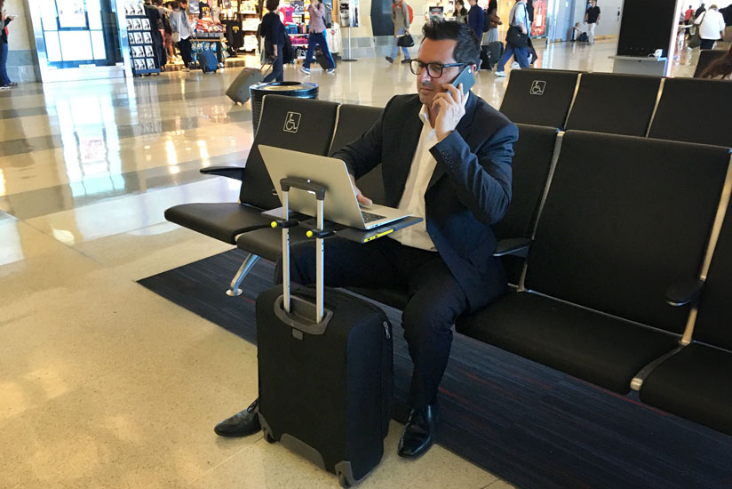 product design，The computer table，trunk，Portable，