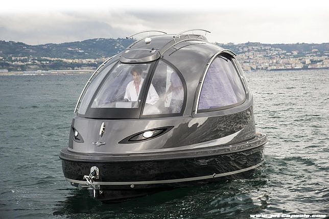 Water transport，industrial design，ship，submarine，