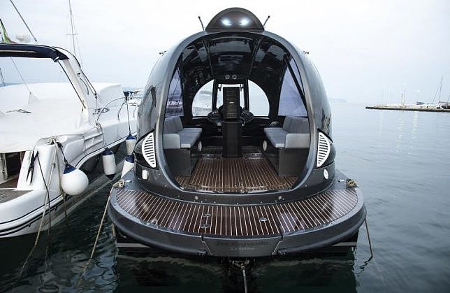 Water transport，industrial design，ship，submarine，