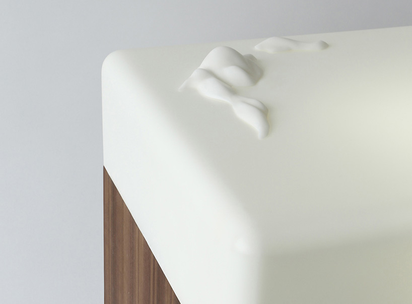 bedside cupboard，aroma，Phototherapy lamp，Wood，copper，