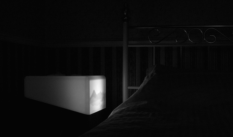 bedside cupboard，aroma，Phototherapy lamp，Wood，copper，