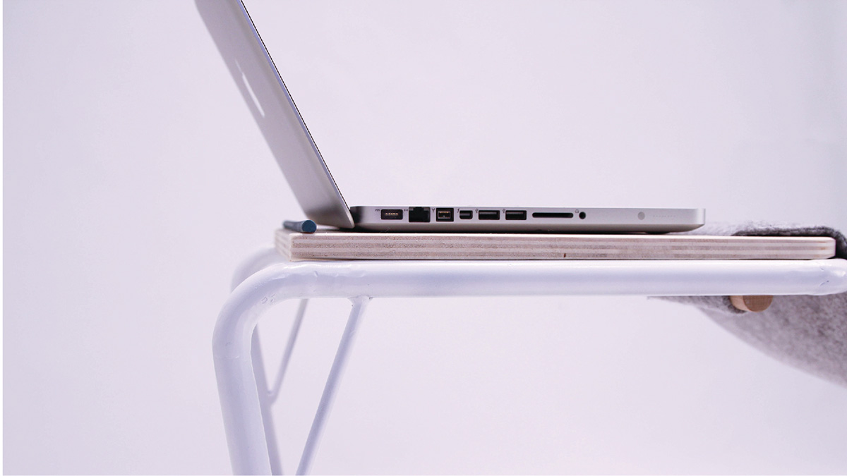 Office tables and chairs，Rocking chair，comfortable，relax，Two sitting methods，sit on，