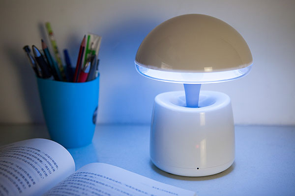 alarm clock，radio，Bluetooth，intelligence，lamps and lanterns，