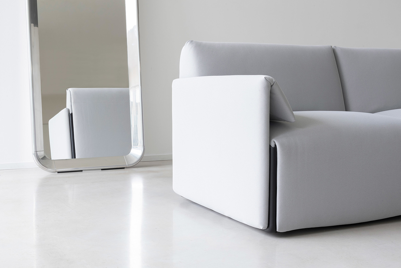 sofa，clothing，Footstool，