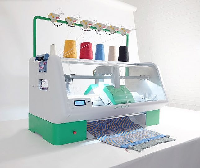 Sewing machine，Knitting machine，3D printing，sweater，