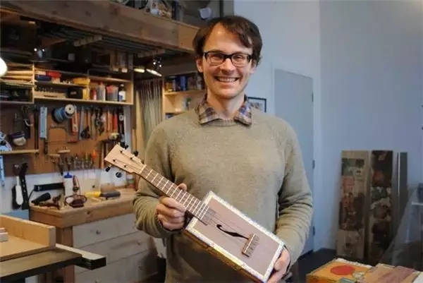 Musical Instruments，ukulele，Coffee pot，Biscuit box，originality，