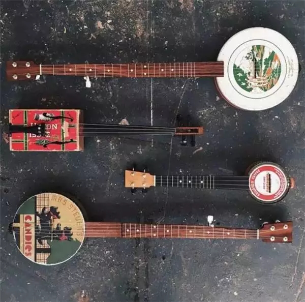 Musical Instruments，ukulele，Coffee pot，Biscuit box，originality，