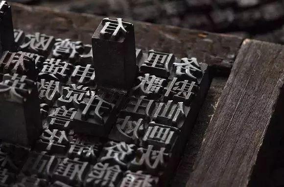 Indoor green plant，industrial design，Minimalist design ，Block Printing ，Basin design，Green plant landscape，