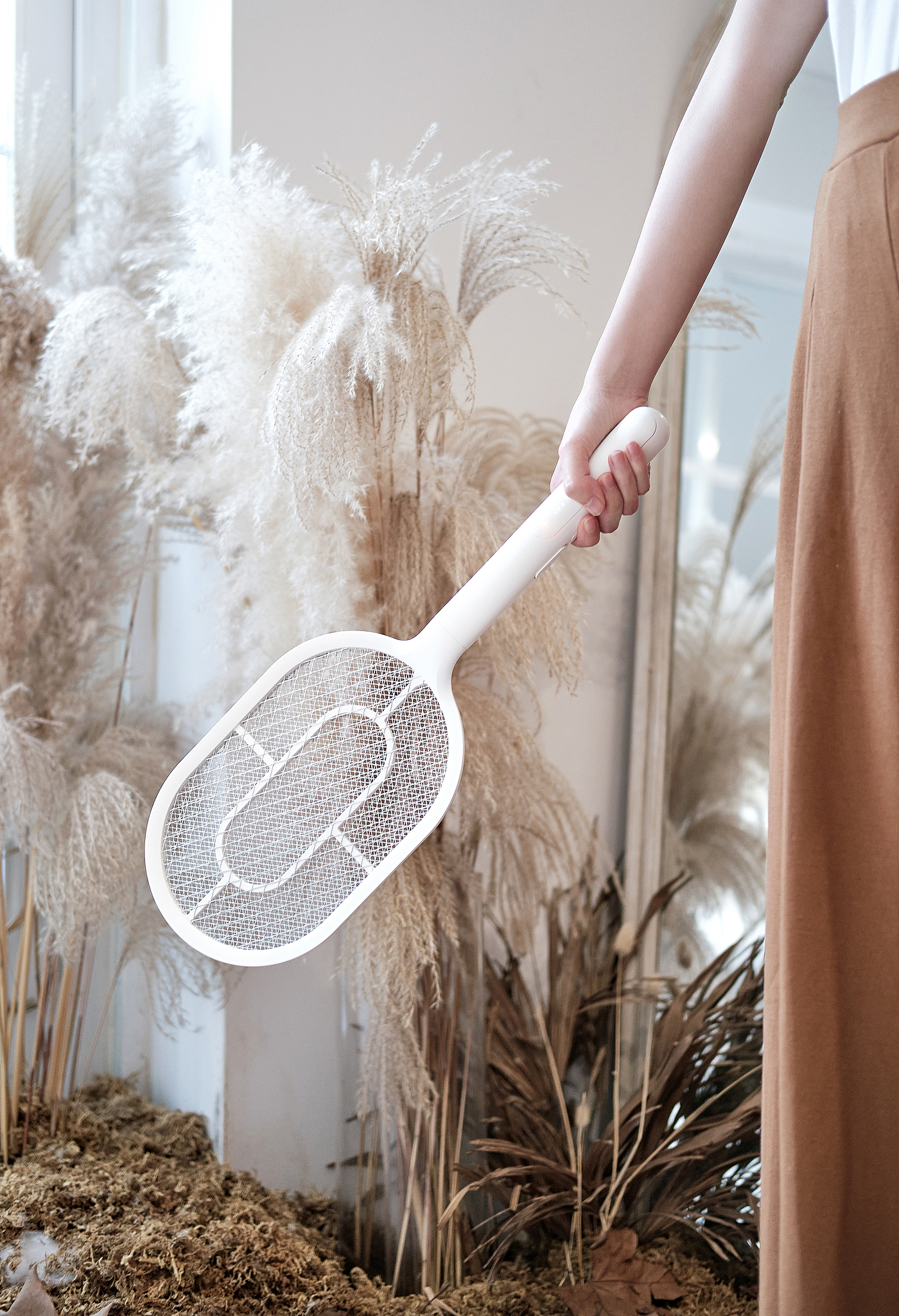Electric mosquito swatter，