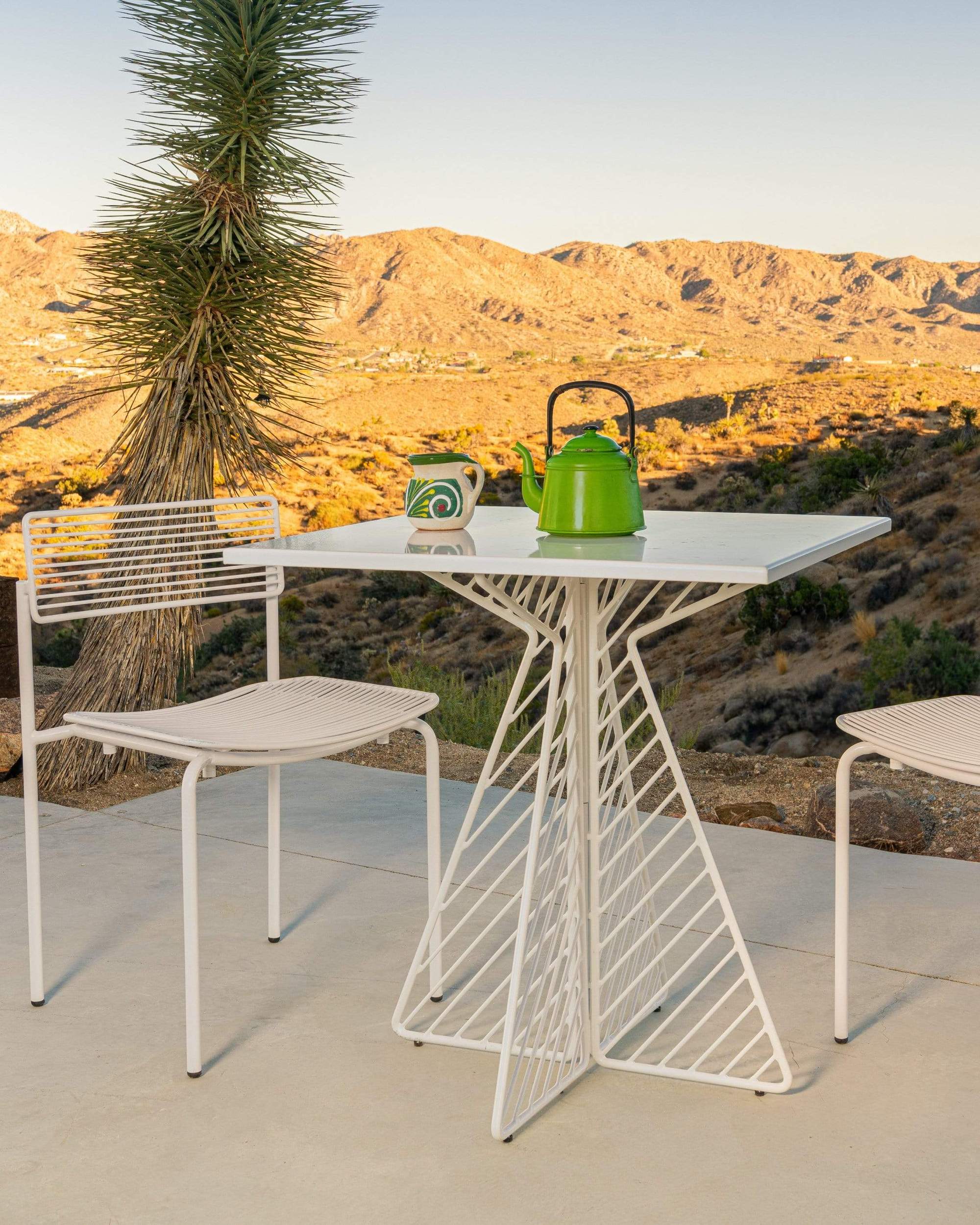 Table，furniture，Coffee table，table，