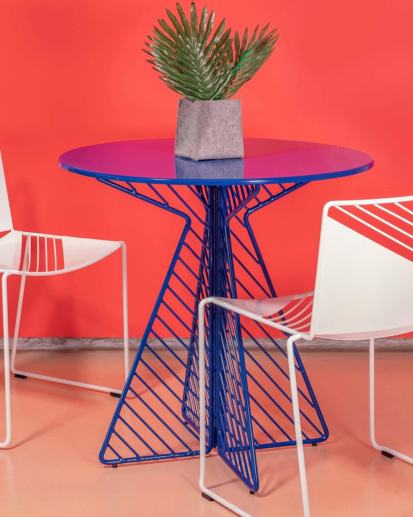 Table，furniture，Coffee table，table，