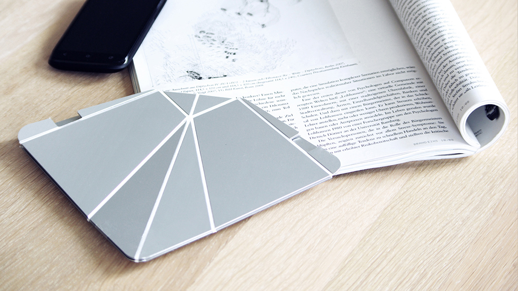 Volume amplifier，ultrathin，Foldable，Aluminum composite plate，tone design，