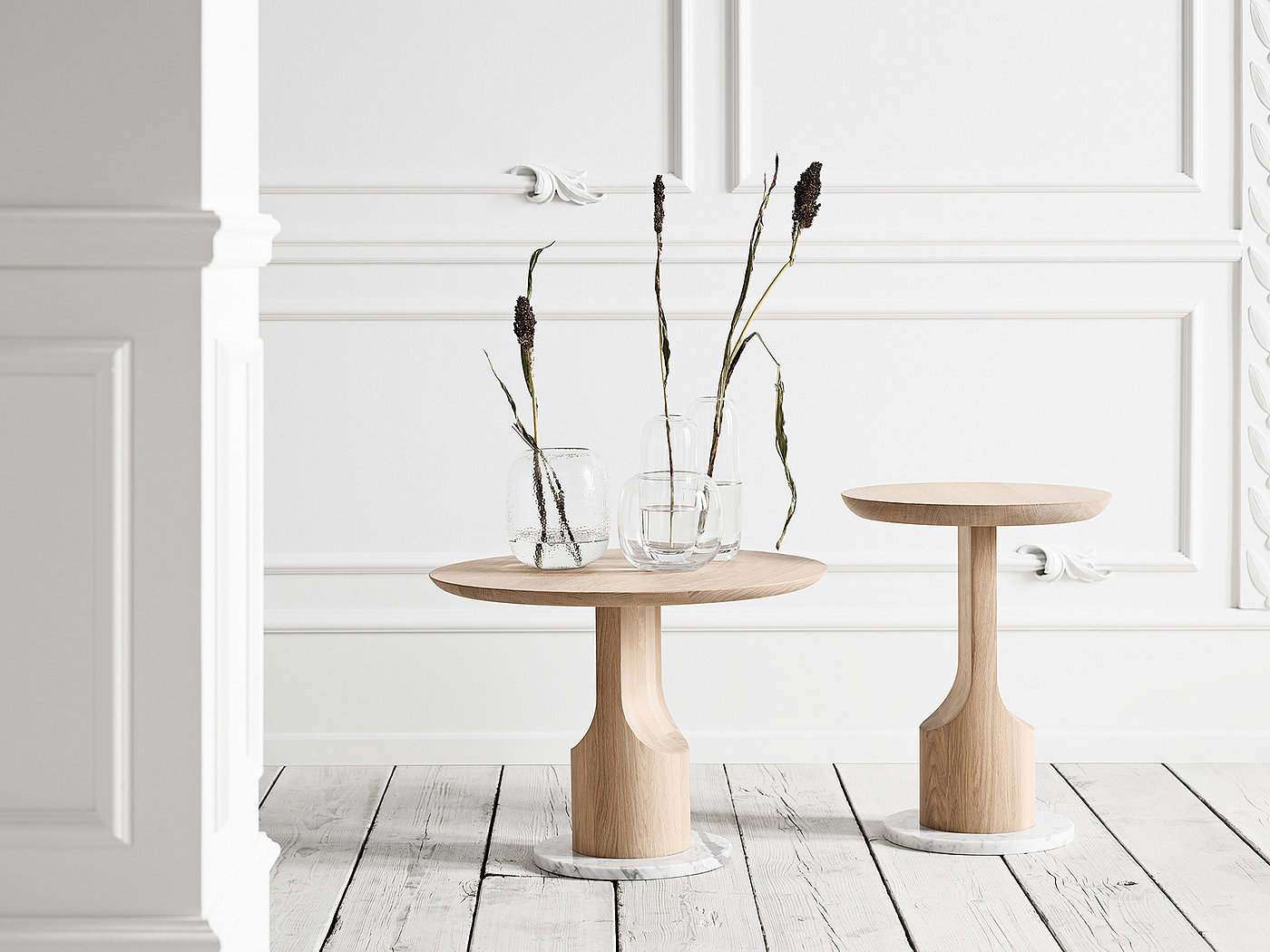 Table，wooden ，Interesting，Simplicity，