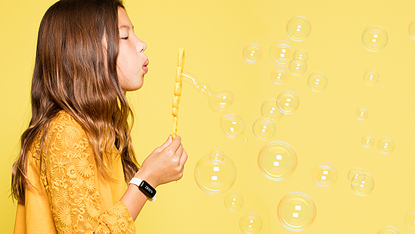Bracelet，Wearable design，intelligence，children，