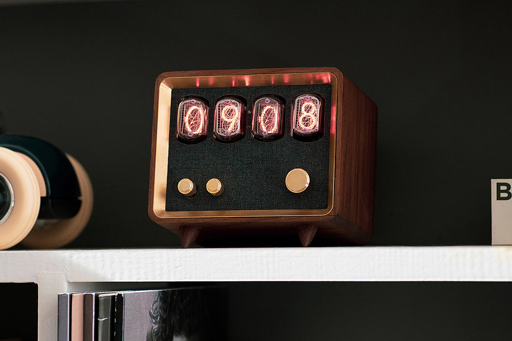 Network，Nostalgia，Steampunk，radio，Digital clock，sound，