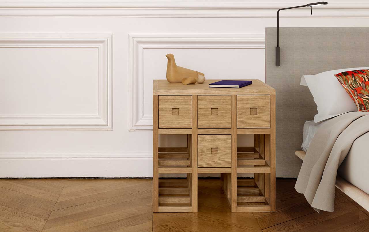 Rena Dumas，Table，Receive，