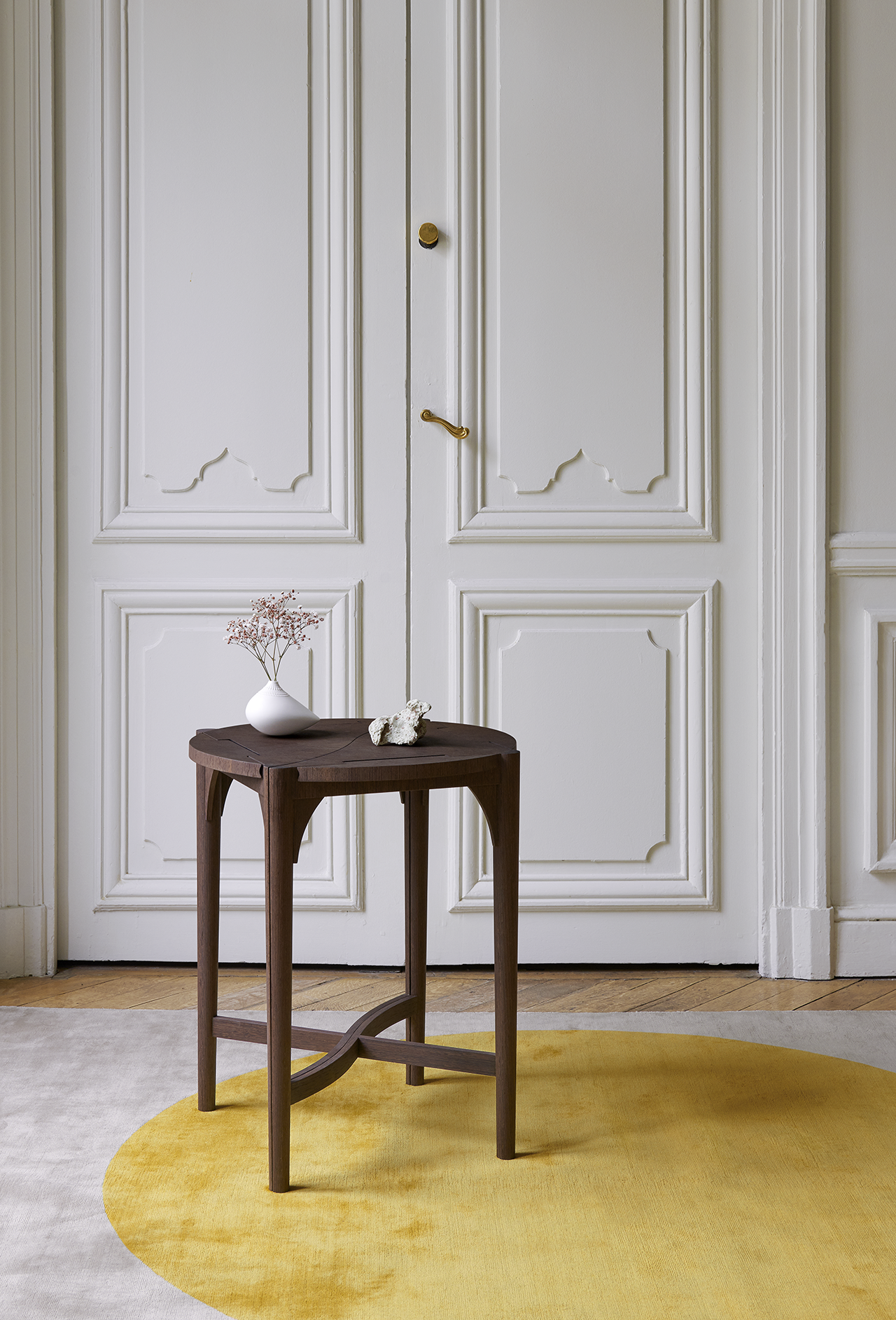 Rena Dumas，Table，Receive，