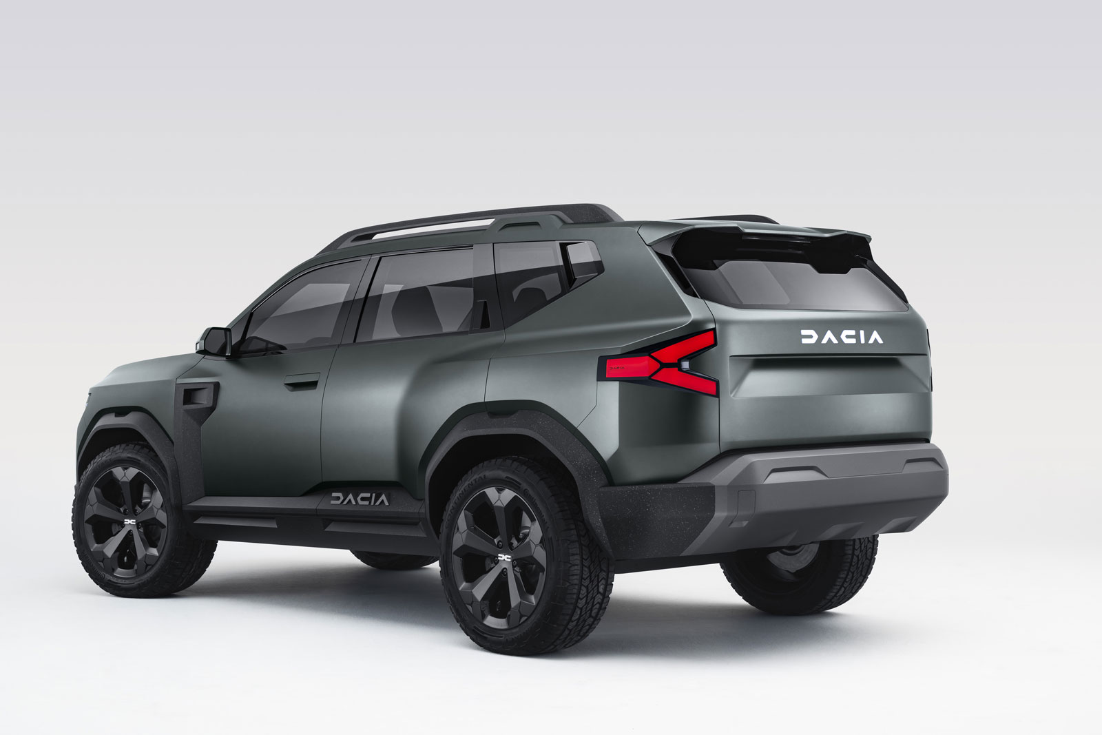 automobile，suv，outdoors，