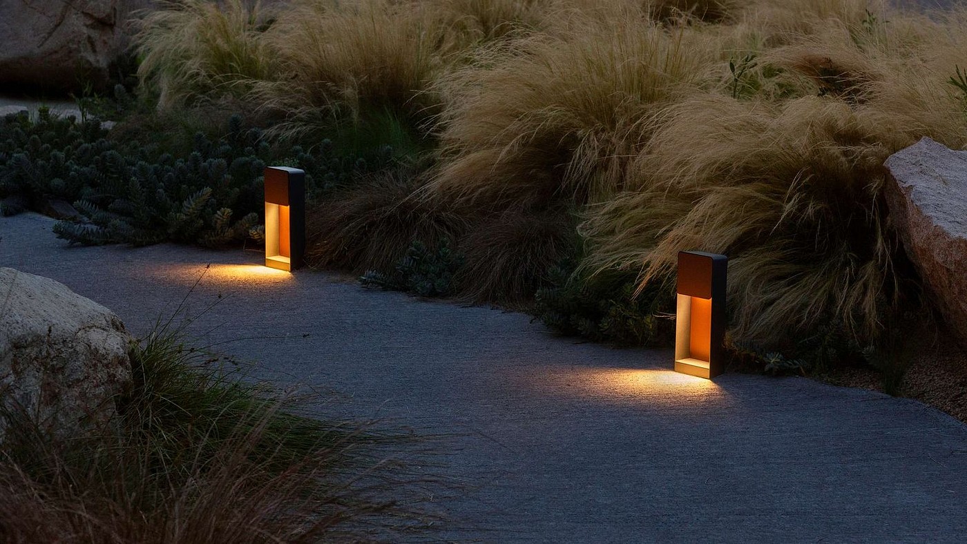 outdoors，lighting，lamps and lanterns，Lab，