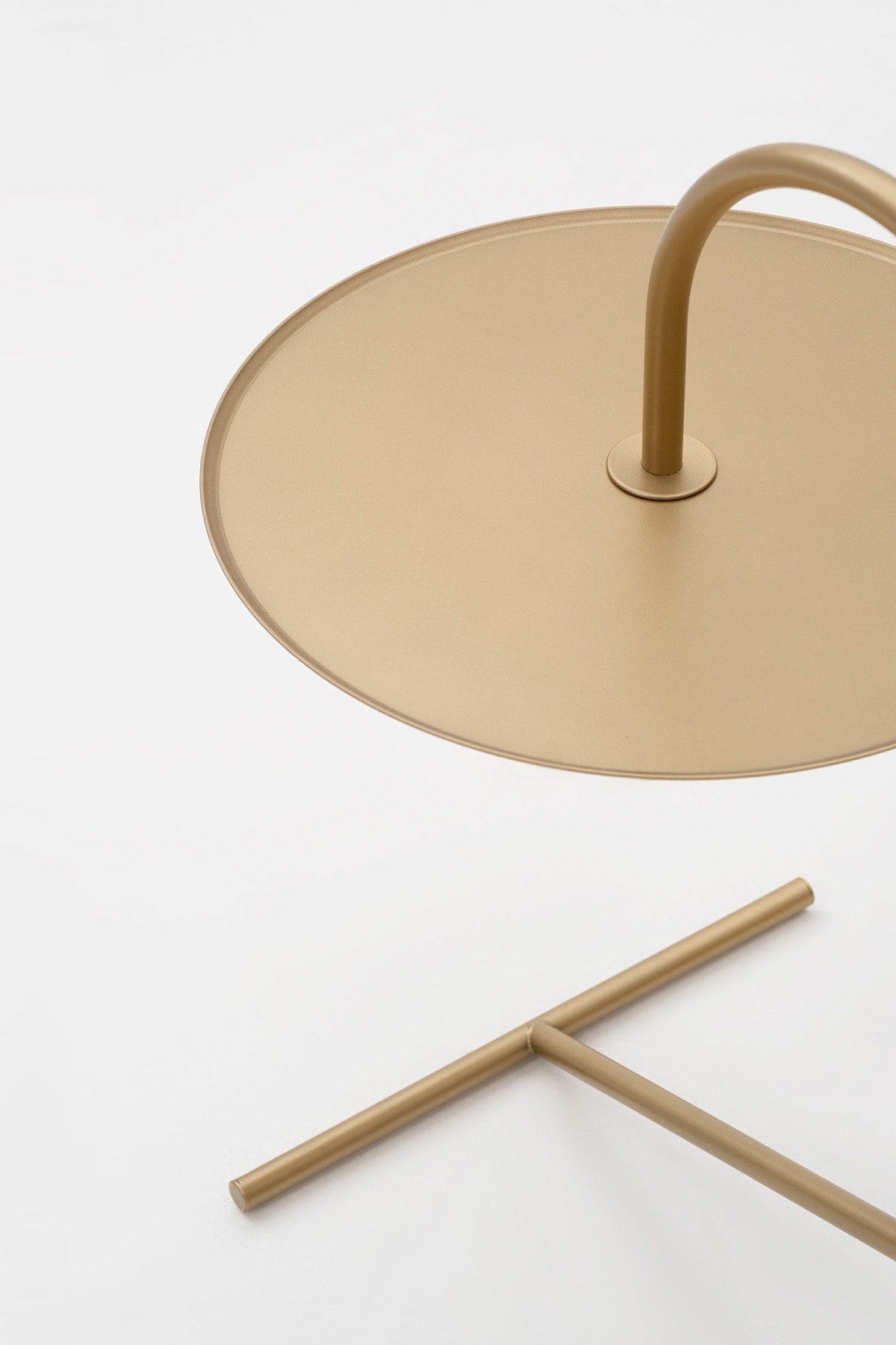 Metal，furniture，Tables and chairs，