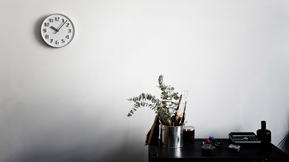 clocks and watches，Japan，Metal，Simplicity，