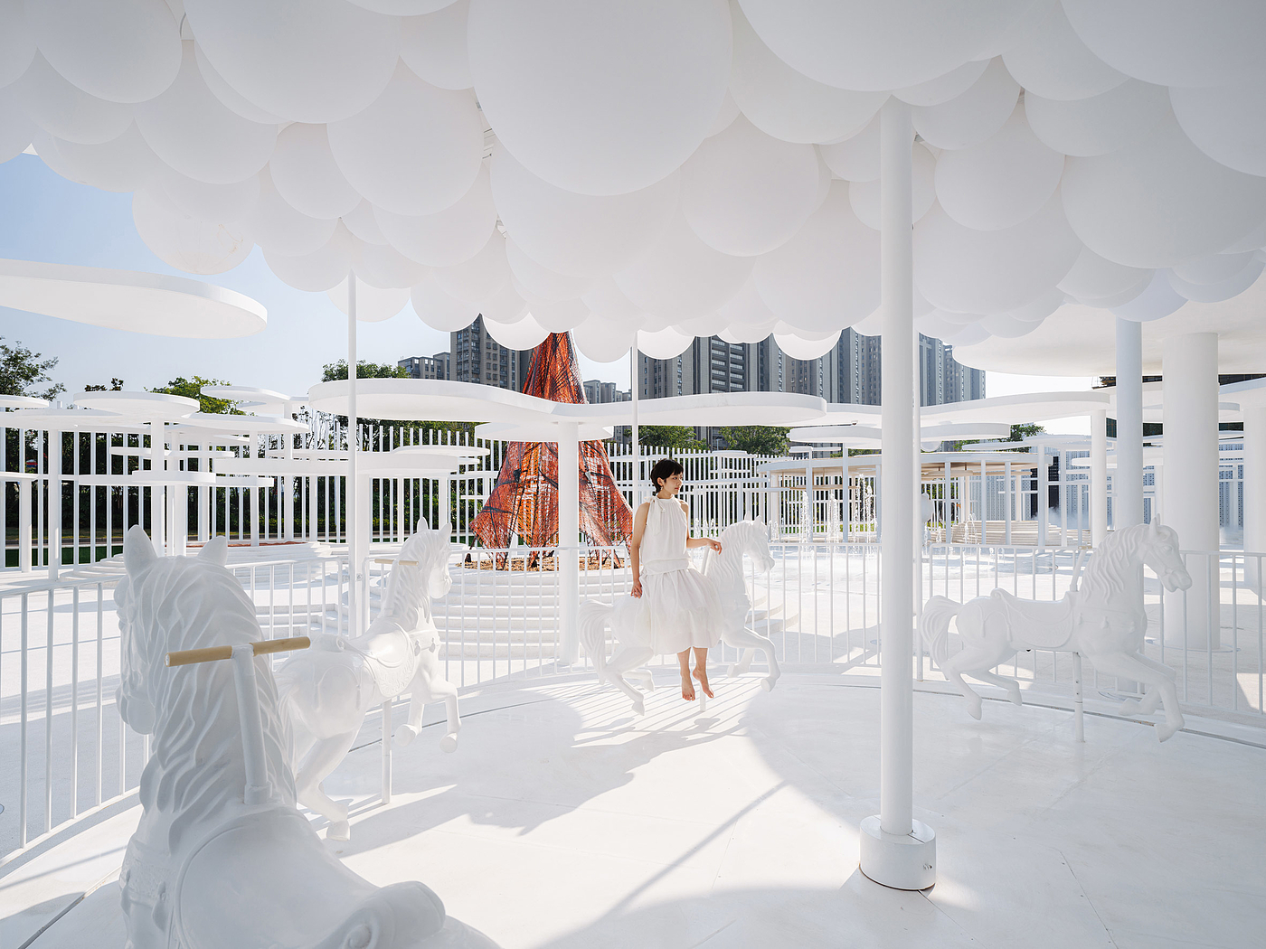 Wutopia Lab，Yu Ting，a deep forest，petal，white，garden，
