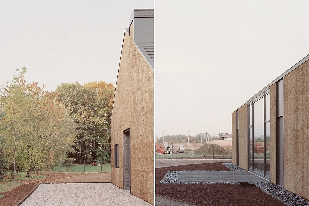 house，Farmhouse style，Straw insulation layer，