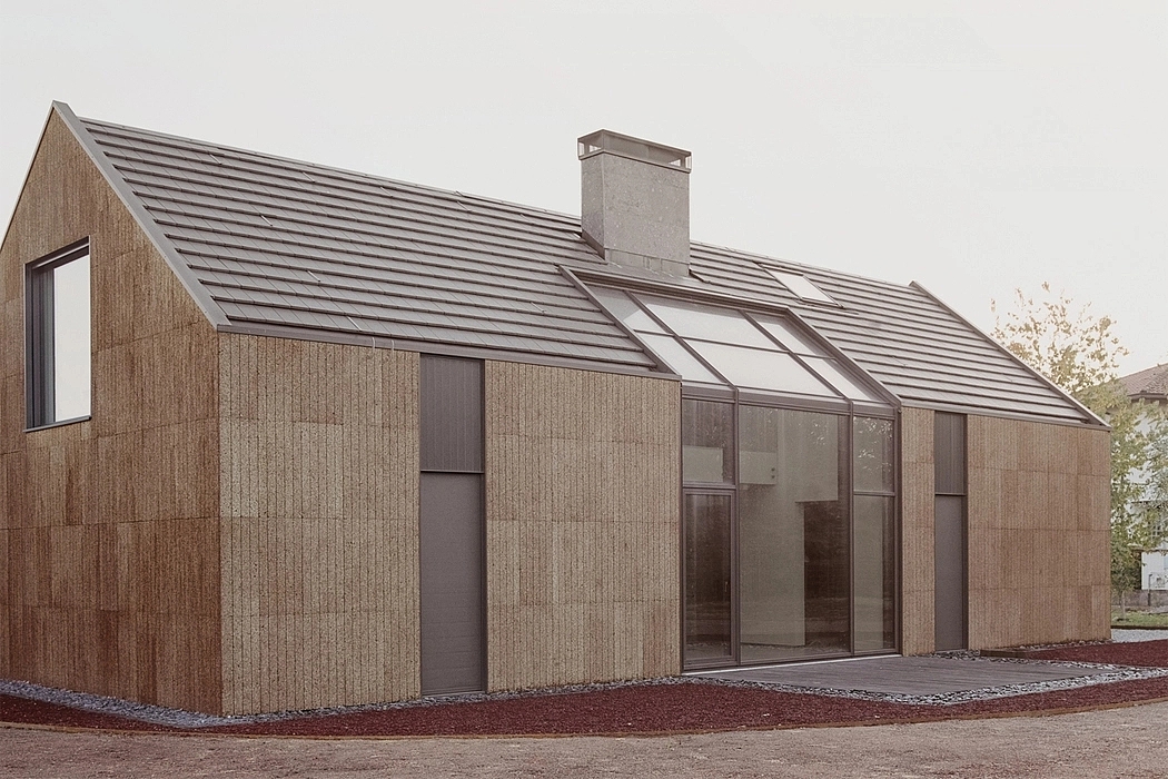 house，Farmhouse style，Straw insulation layer，