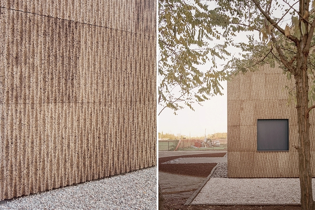 house，Farmhouse style，Straw insulation layer，