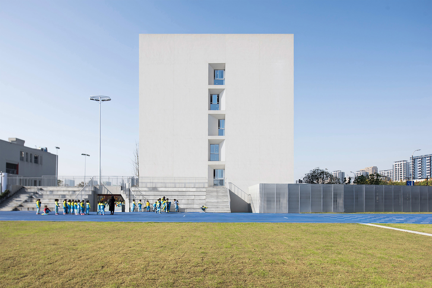 campus，Monoarchi，Chovan，Glass，