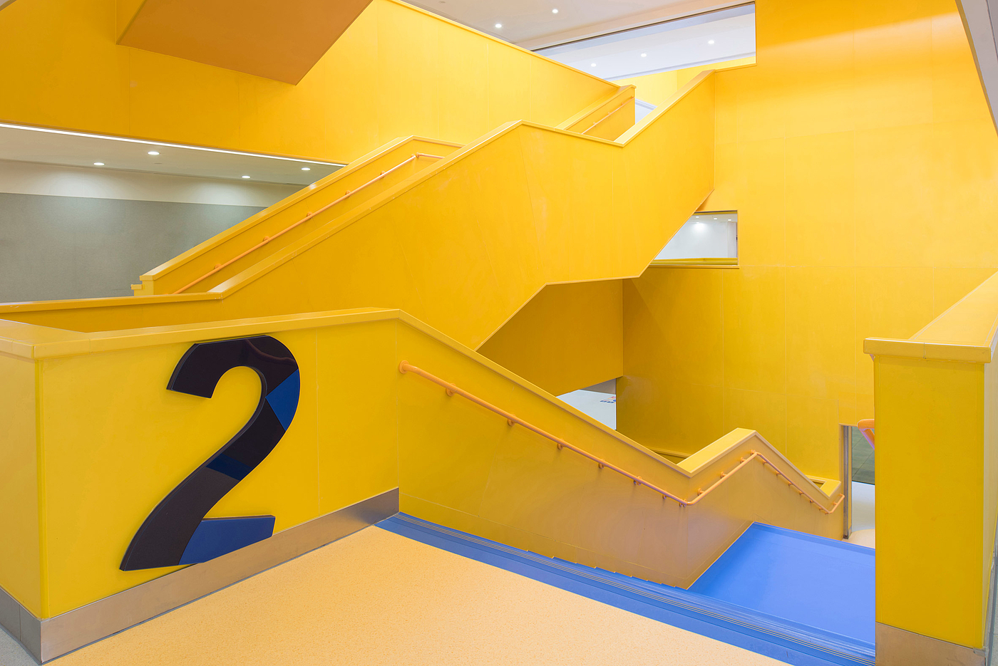 campus，Monoarchi，Chovan，Glass，