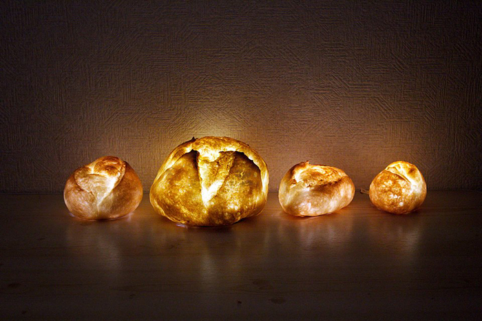 Yukiko Morita，Bread lamp，Japanese designer，LED bulb，