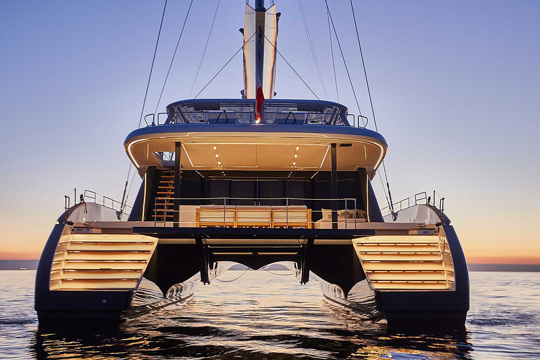 ship，catamaran，reproducible ，environment protection，luxury，