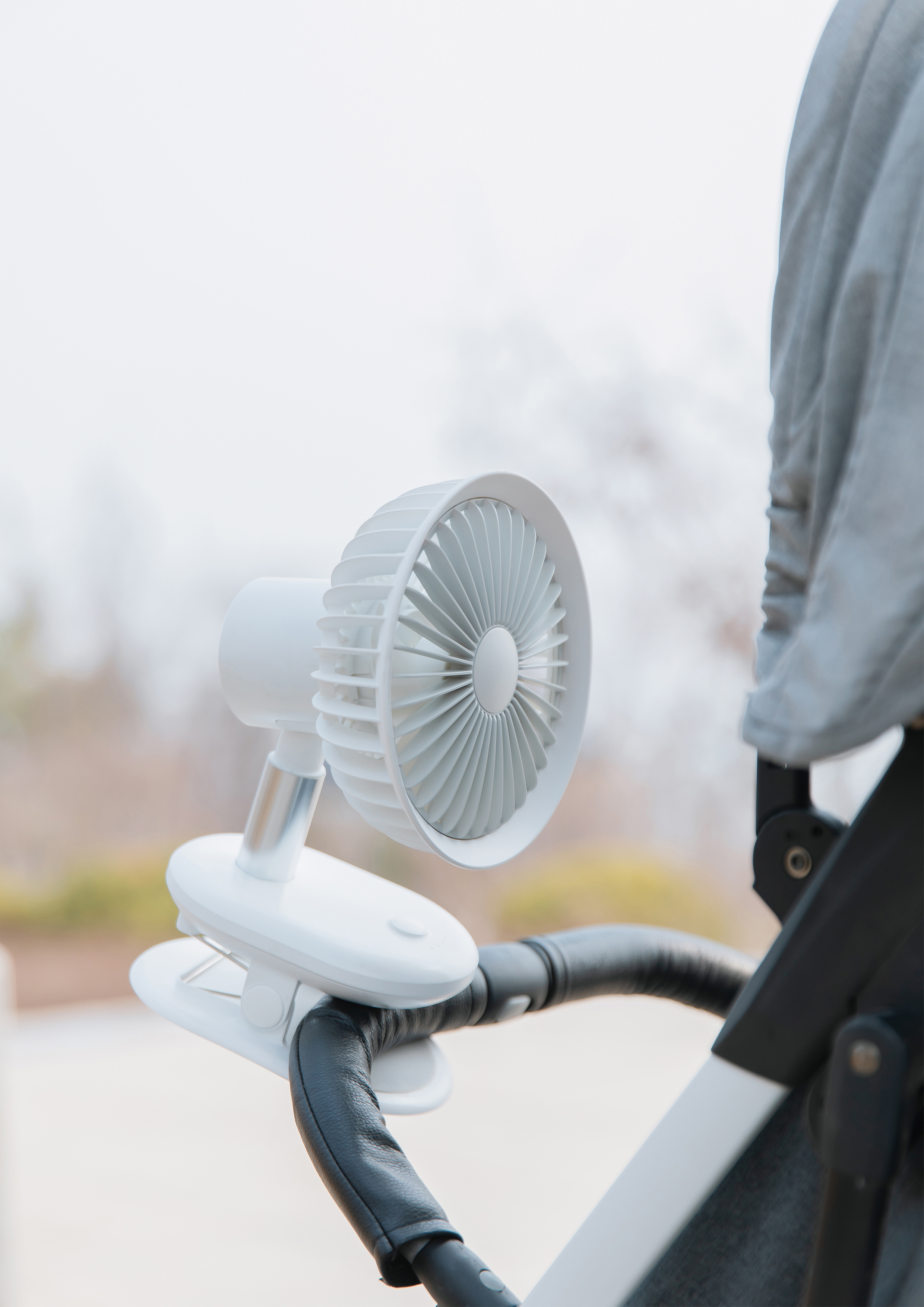 2020 CGD contemporary good design award，Fan，Shenzhen Zaiya Technology Co., Ltd，Shenzhen white to black design，