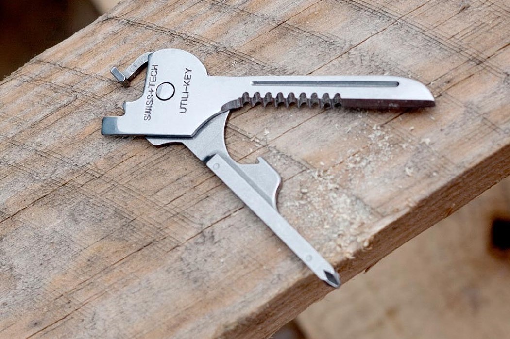 Switzerland，Portable，tool，Bottle opener，bolt driver，