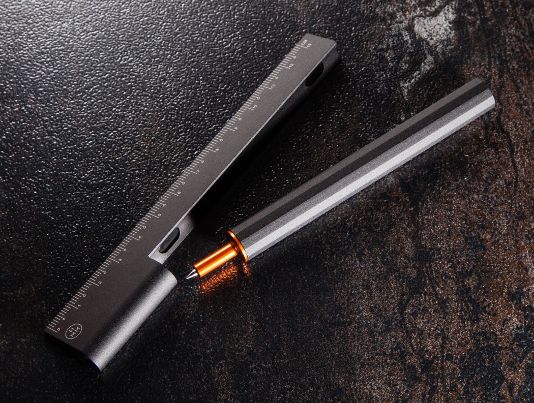 Stationery，ruler，pen，two-in-one，