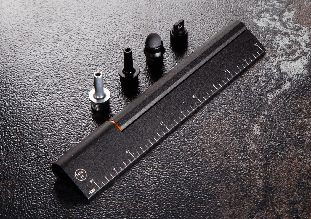 Stationery，ruler，pen，two-in-one，