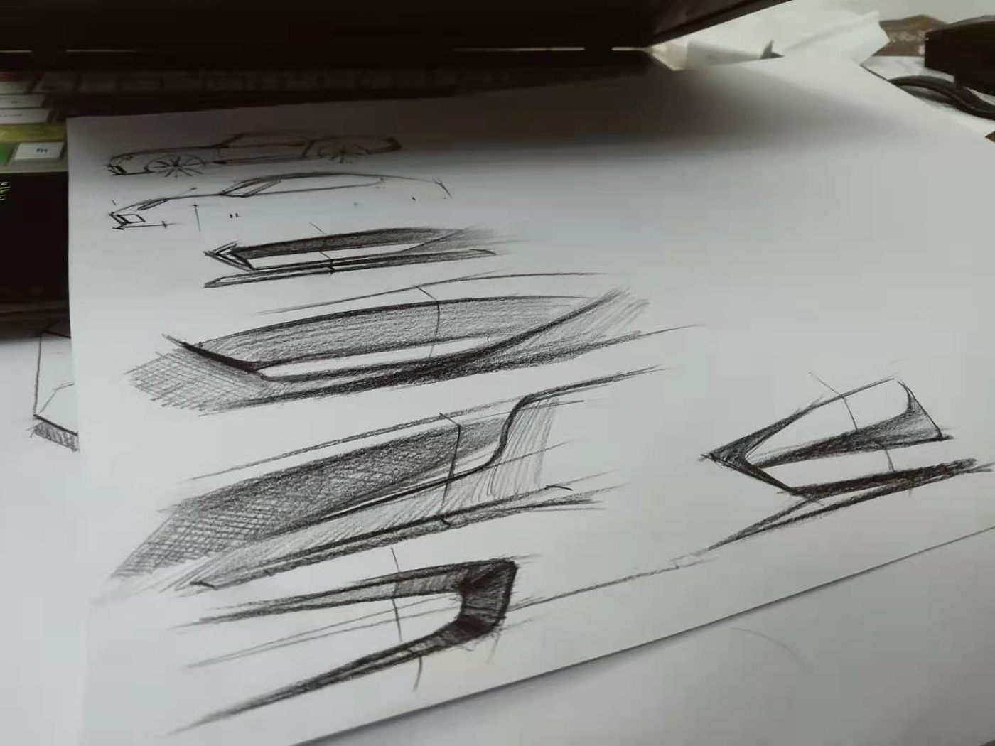 Hand drawn，