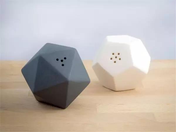 Kitchenware，Seasoning bottle，tableware，kitchen，