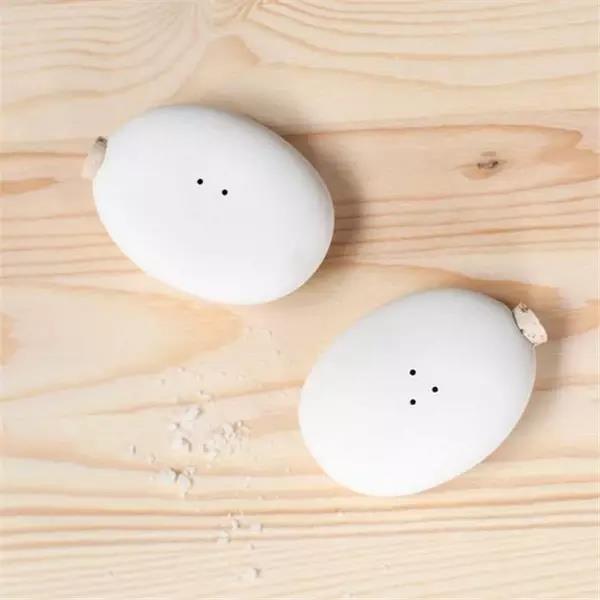 Kitchenware，Seasoning bottle，tableware，kitchen，