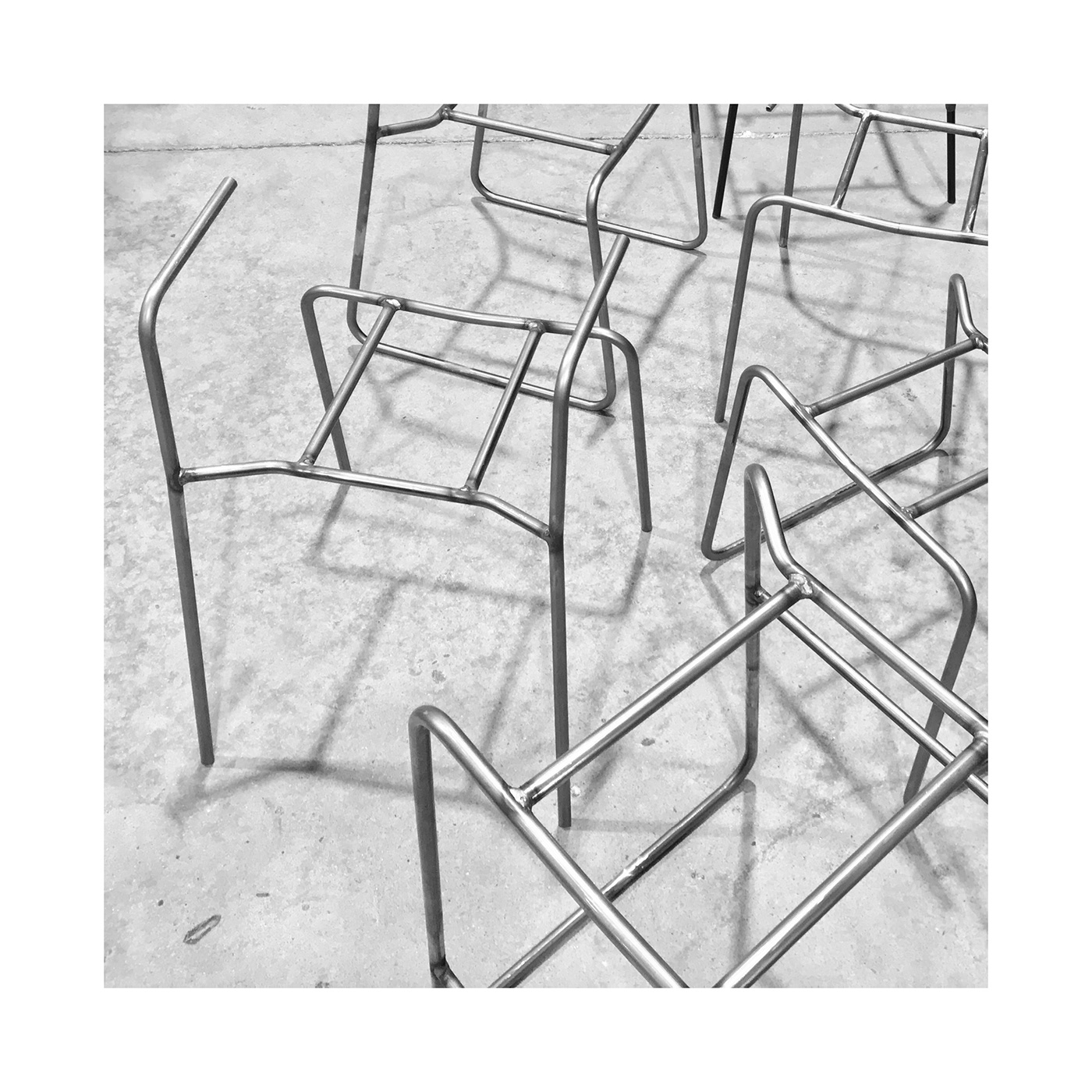 João Teixeira，chair，chair，to work in an office，