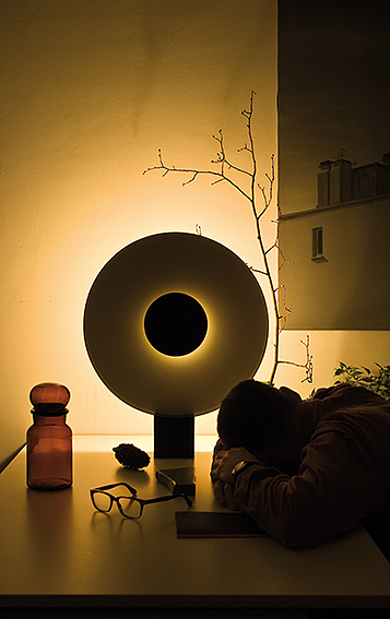 lamps and lanterns，Two side lighting，household electrical appliances，Simplicity，