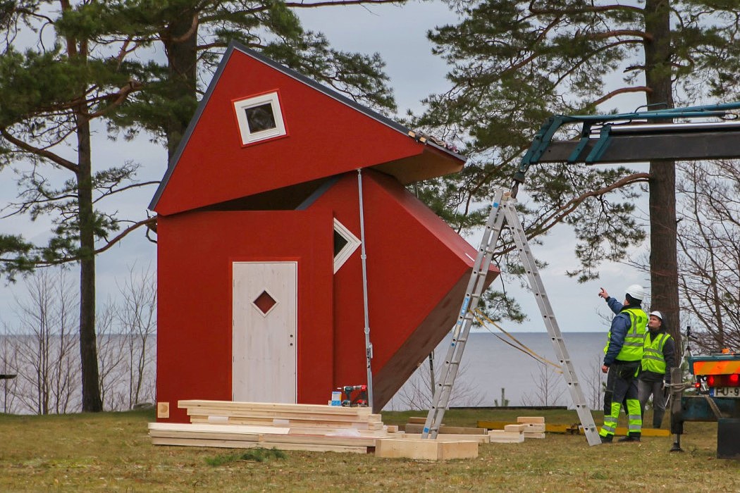 Cube Two，The Mountain Refuge，Dwelling on Wheels，Birdbox，